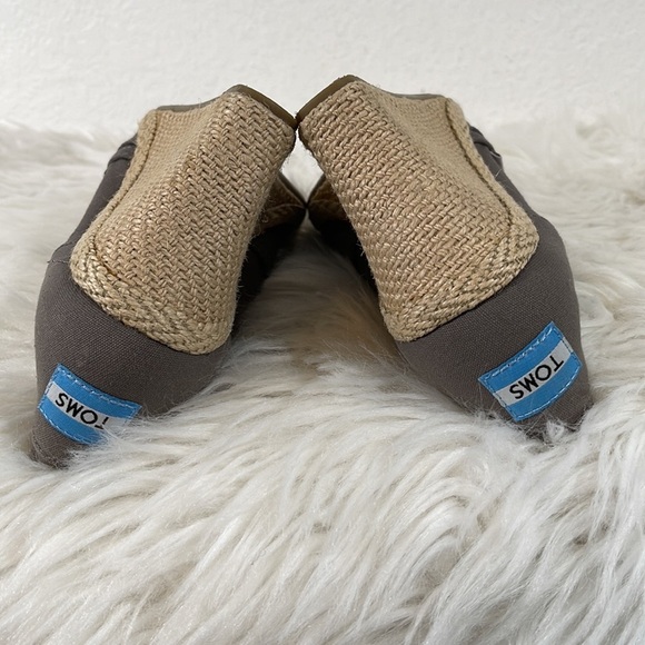 TOMS Canvas Peep Toe Espadrille Wedge Heels Size 9 - Picture 9 of 12